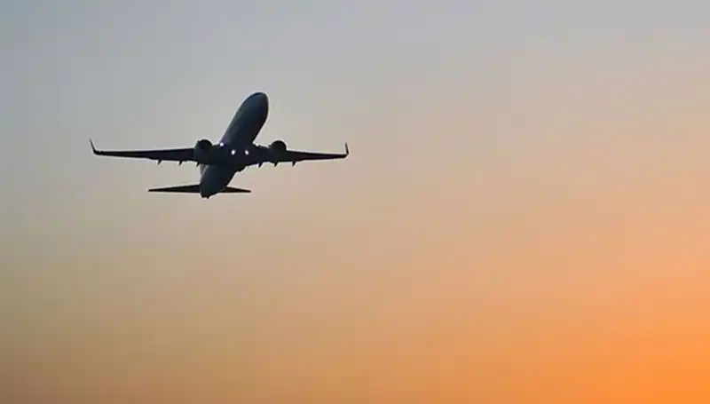 İstanbul'a Dönüş Yapan THY ve Pegasus Uçakları: İşte Tüm Detaylar!