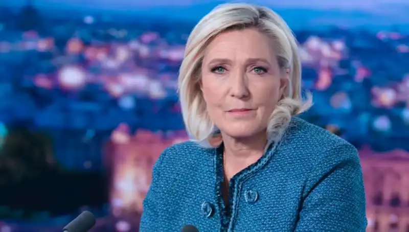 Fransızların Yüzde 60'ı Le Pen'in Siyaset Yasağını Destekliyor!
