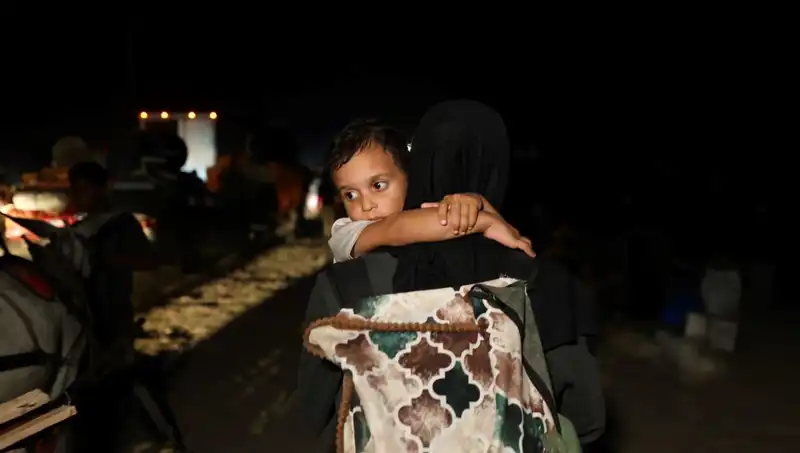İsrail, "Güvenli Gölgeleri" Hedef Alırken, 13 Filistinli Hayatını Kaybetti