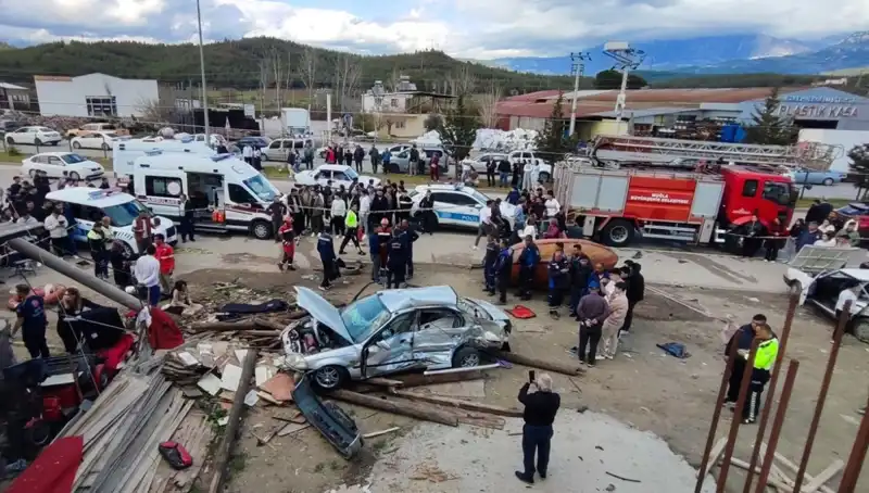 Bayram Tatilinde Yaşanan Trafik Kazalarının Bilançosu: 57 Ölü, 6 Bin 533 Yaralı!